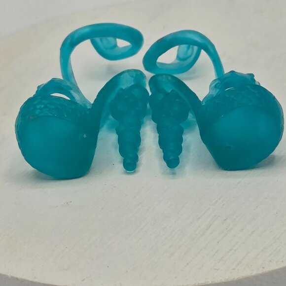 Monster High Lagoona Blue Skull Shores Heels Sandals Shoes - Picture 2 of 3